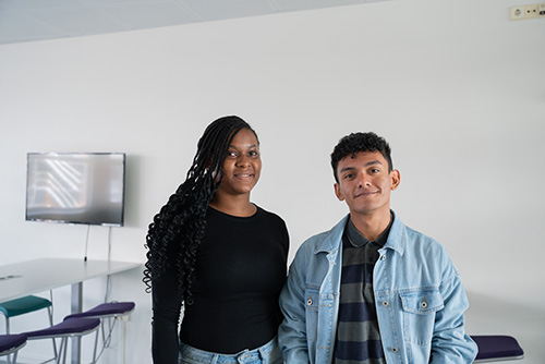 Osita Ujunwa och Paul Ricardo